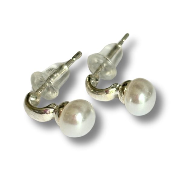 Hoop Pearl Stud Earrings for Women - Classic and Elegant - Image 2