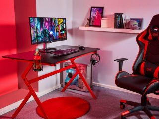 Ergonomic Gaming Desk with Headphone Hook