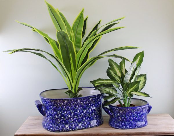 Set of 2 Ceramic Footbath Planters, Vintage Blue & Green Crocus Design - Image 2