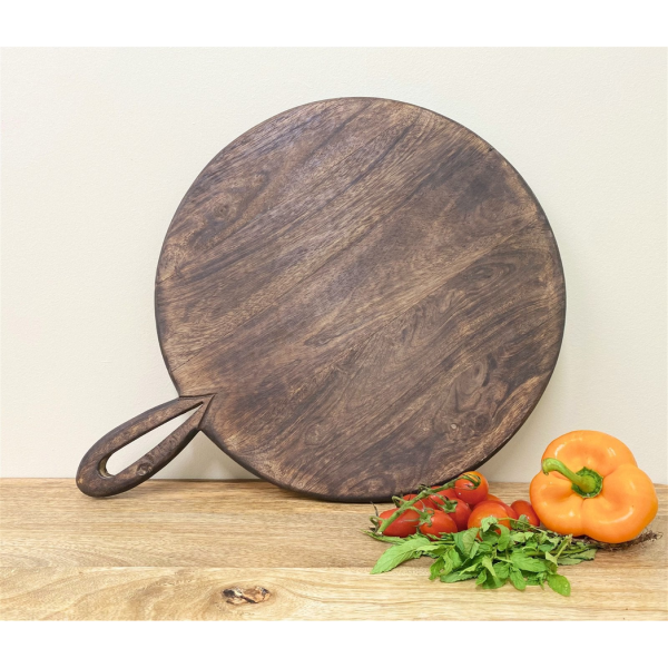 Circular Wooden Chopping Board With Carved Handle 49cm - Image 3