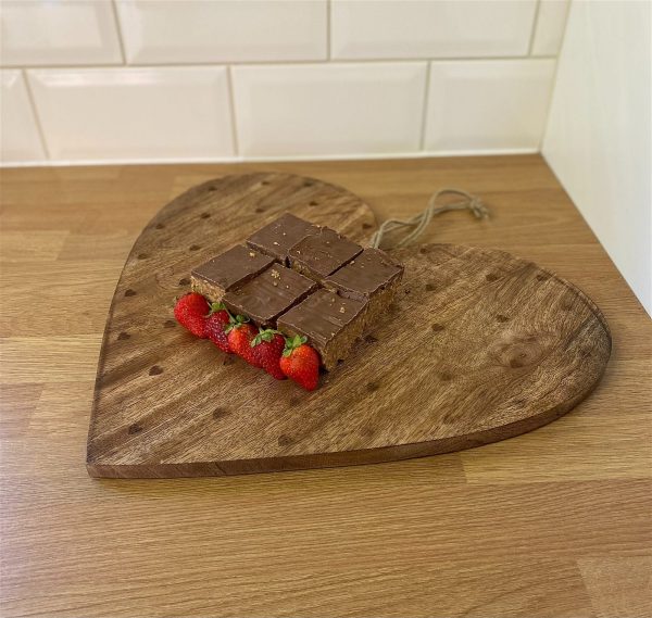 Heart Shaped Wooden Chopping Board 40cm - Image 2