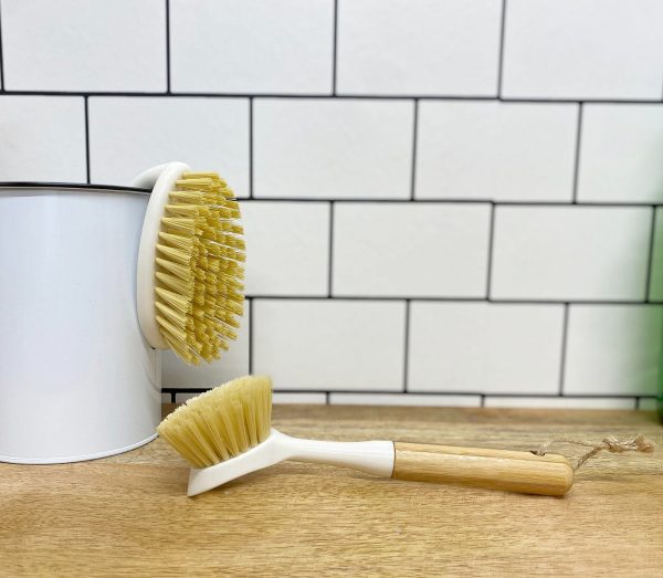 Cream Washing Up Brush with Bamboo Wooden Handle - Image 4