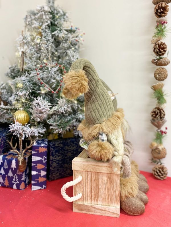 Sitting Mr & Mrs Santa Gonks With Dangly Legs - Image 2