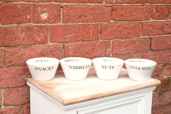 Set of 4 Ceramic Round Snack Bowls - Image 2