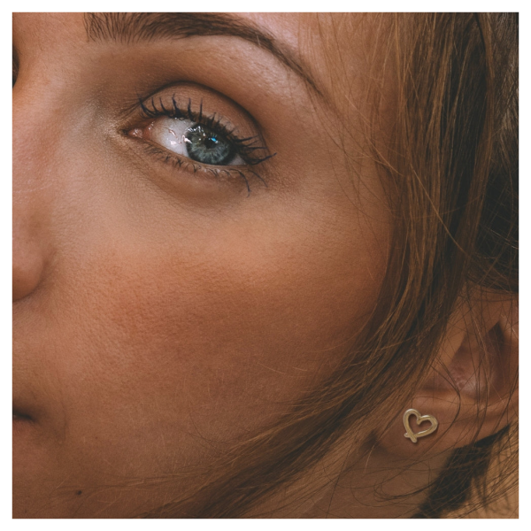 Small Gold Heart Stud Earrings - Image 2