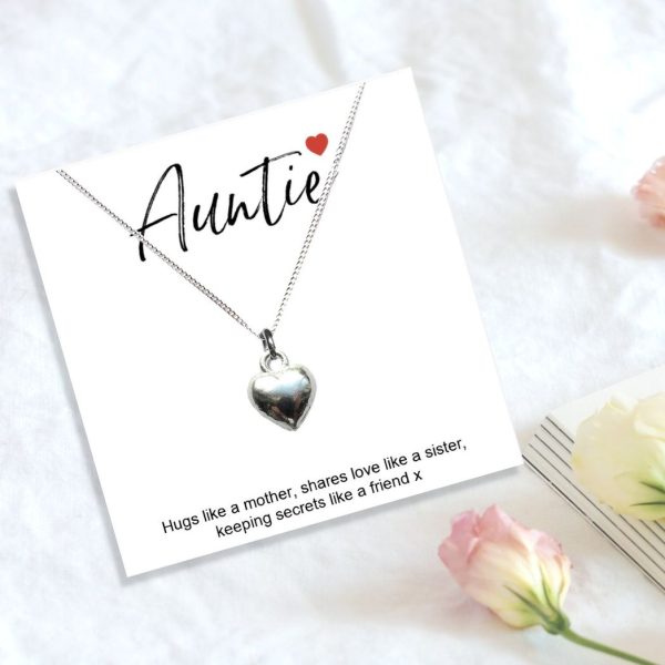 Auntie Message Card with Heart Necklace