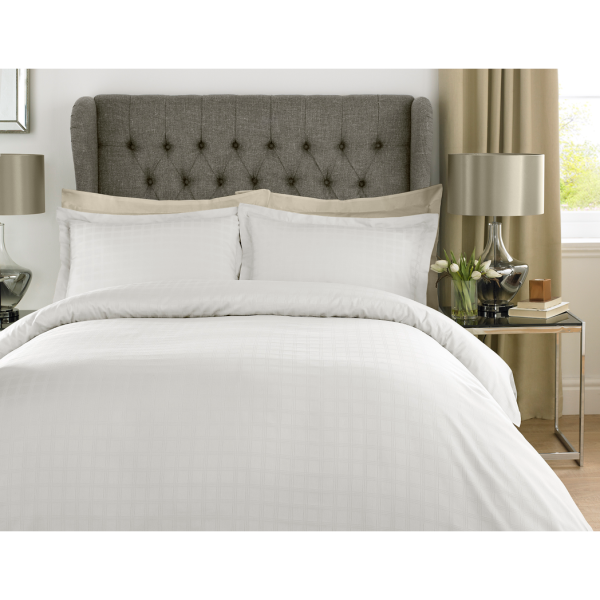 400TC - 100% Cotton Satin Stripe Check Duvet Set White [King]
