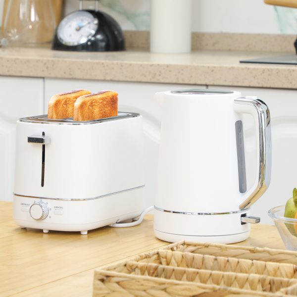 HOMCOM 1.7L 3000W Fast Boil Electric Kettle and 2 Slice Toaster Set, White - Image 2